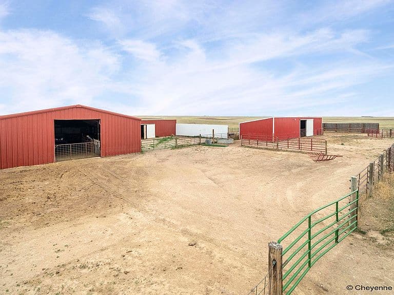 2355 Road 147 photo 5
