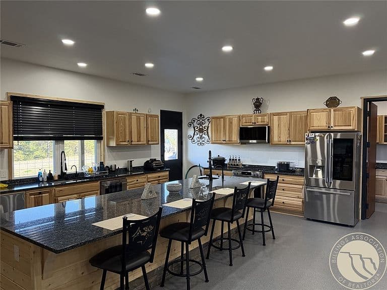 252 Rock Canyon Ln photo 5