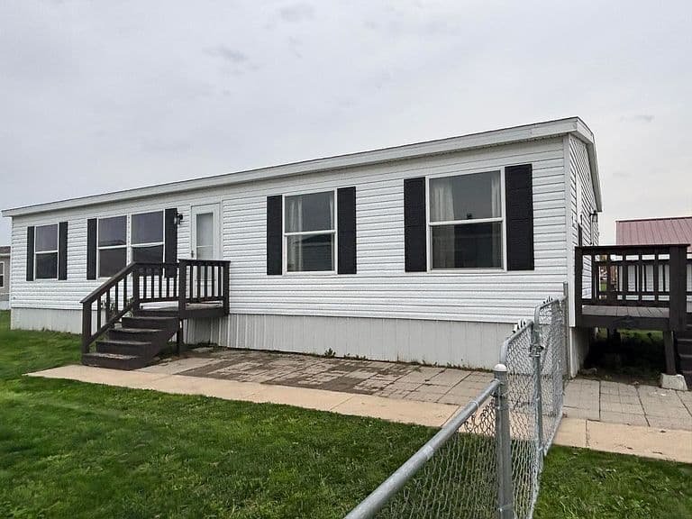 207 Venus St photo 2