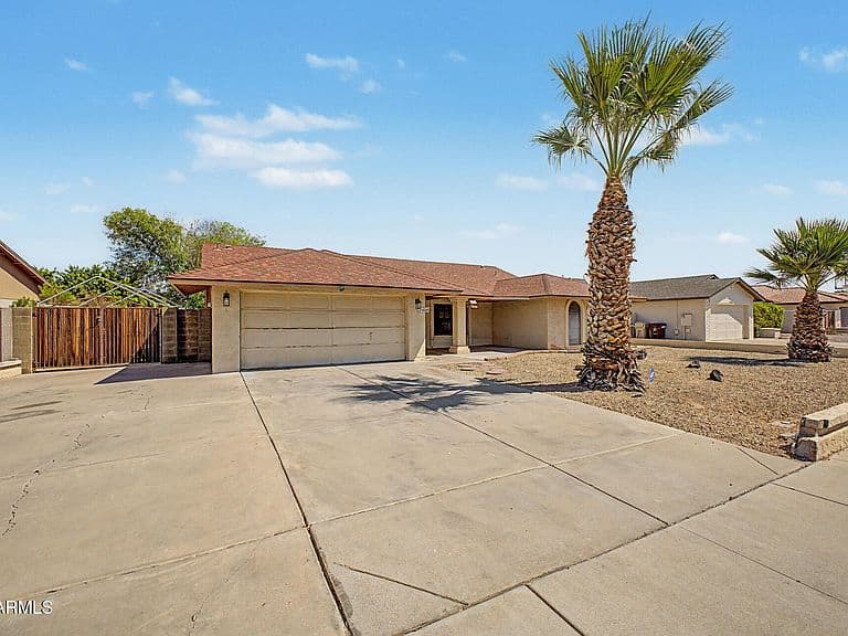 7408 W ASTER Drive photo 1