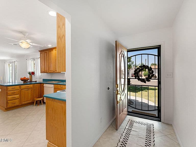 8509 E MACKENZIE Drive photo 5