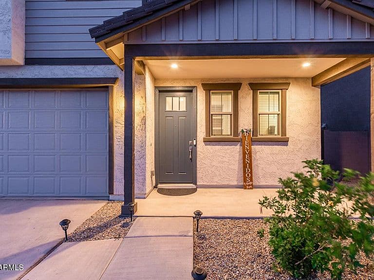 11020 W PIERCE Street photo 3