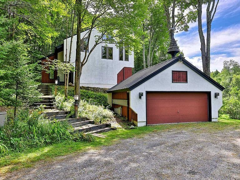 152 Great Hawk Road photo 2