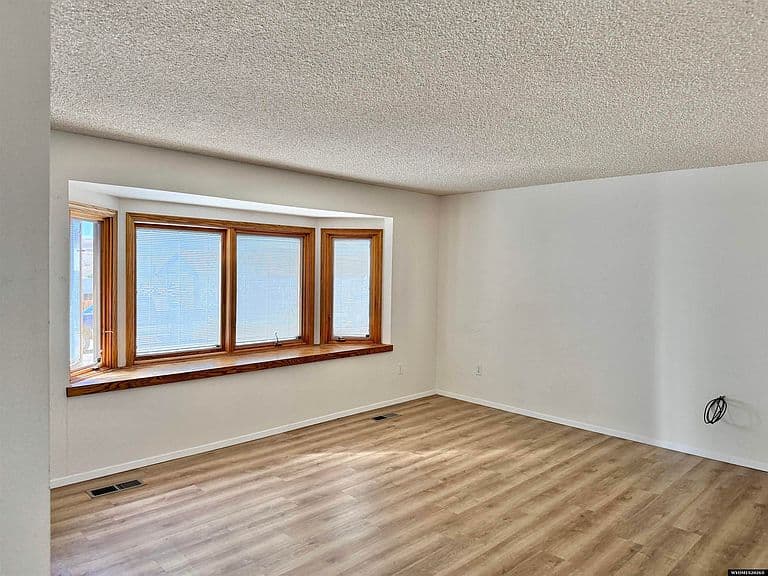 1305 5th West Ct photo 4