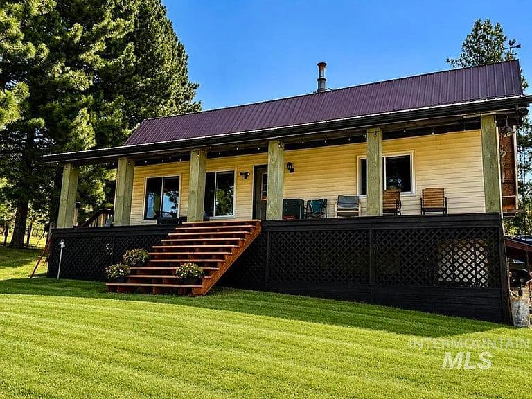 40 Atkin Ln photo 1