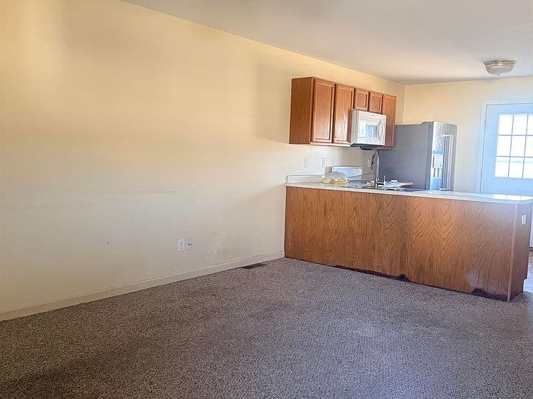 1206 Blue Water Ct photo 4