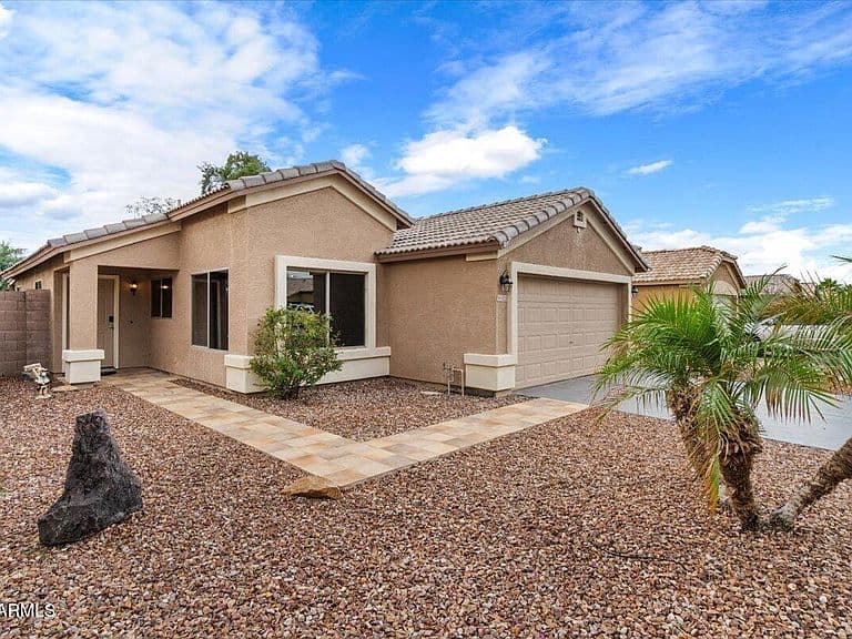 10213 E CALYPSO Avenue photo 3