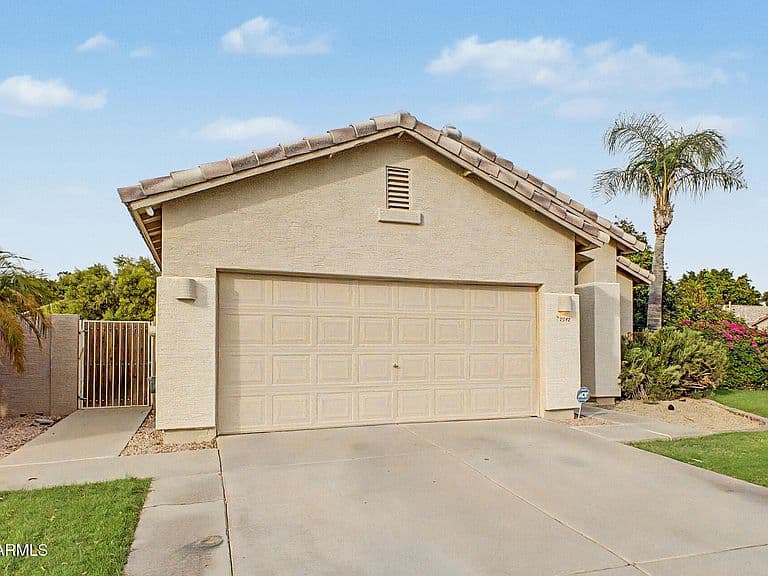 2392 W ROCKROSE Way photo 5