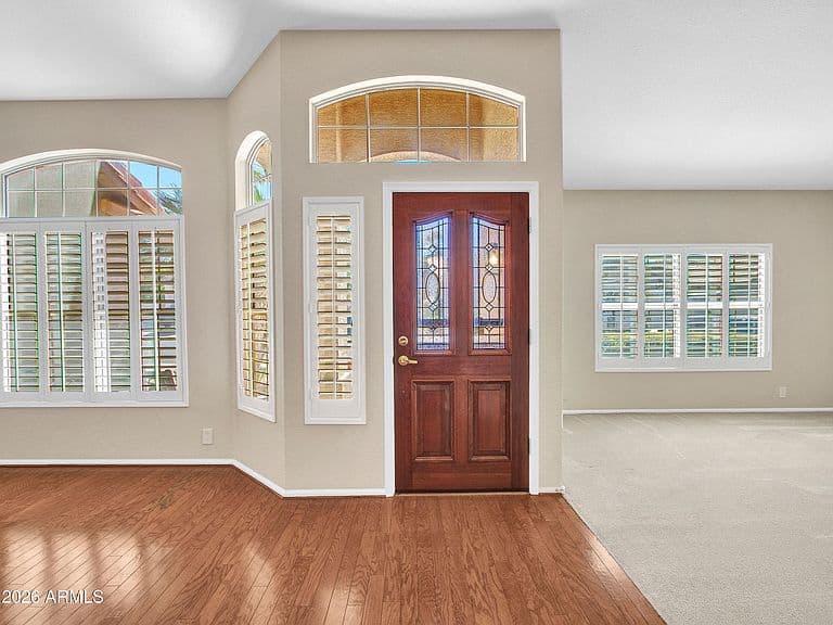 6750 W ORAIBI Drive photo 4