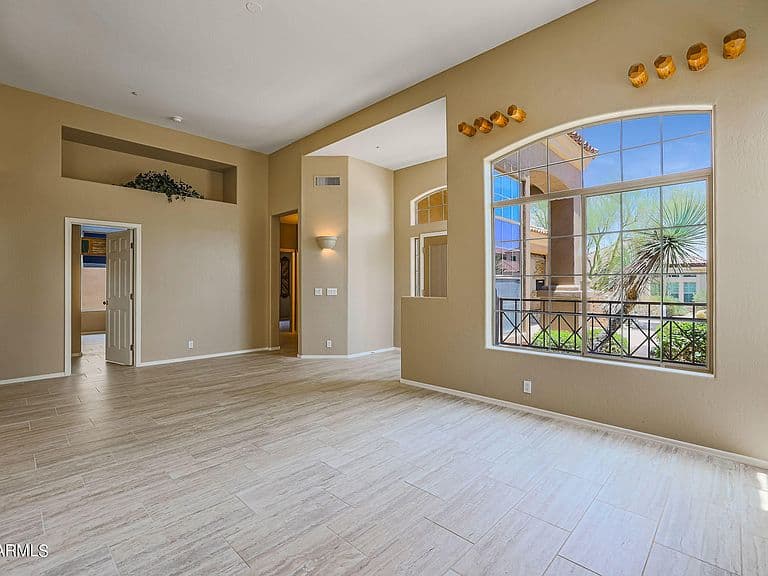 11530 E DESERT WILLOW Drive photo 4