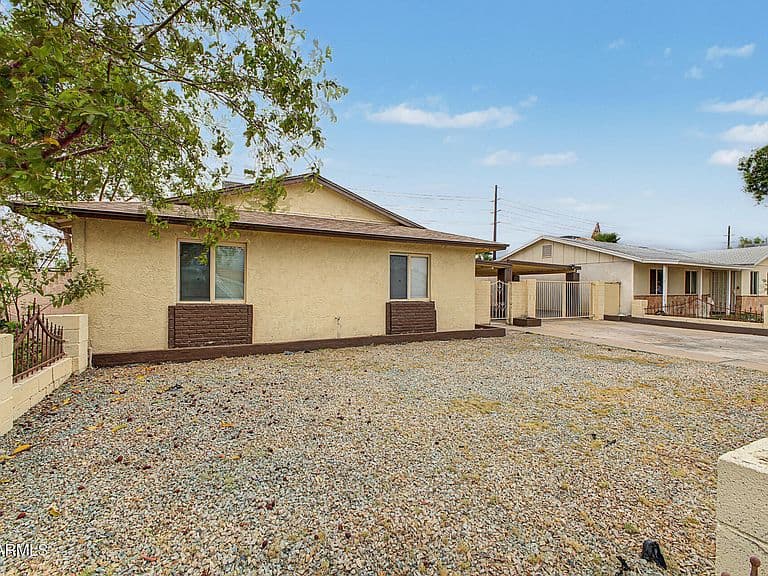 4630 E SOUTHERN Avenue photo 2