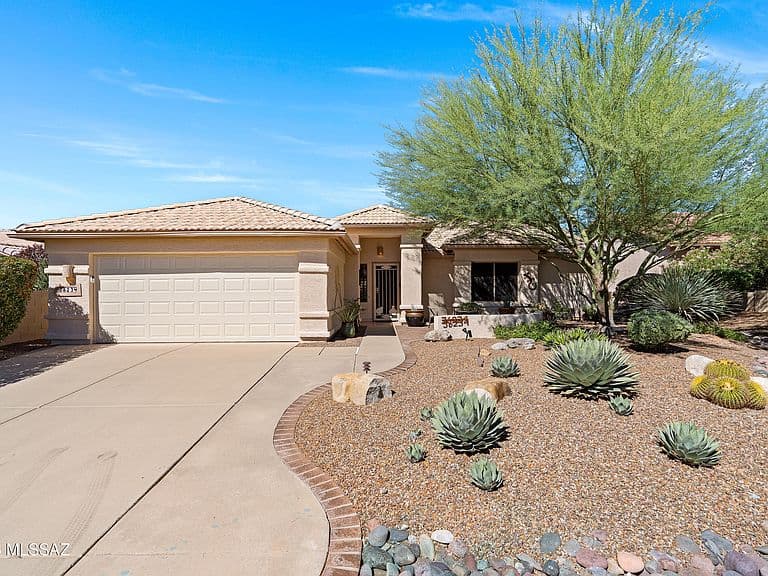36234 S Canyon Brook Dr photo 4