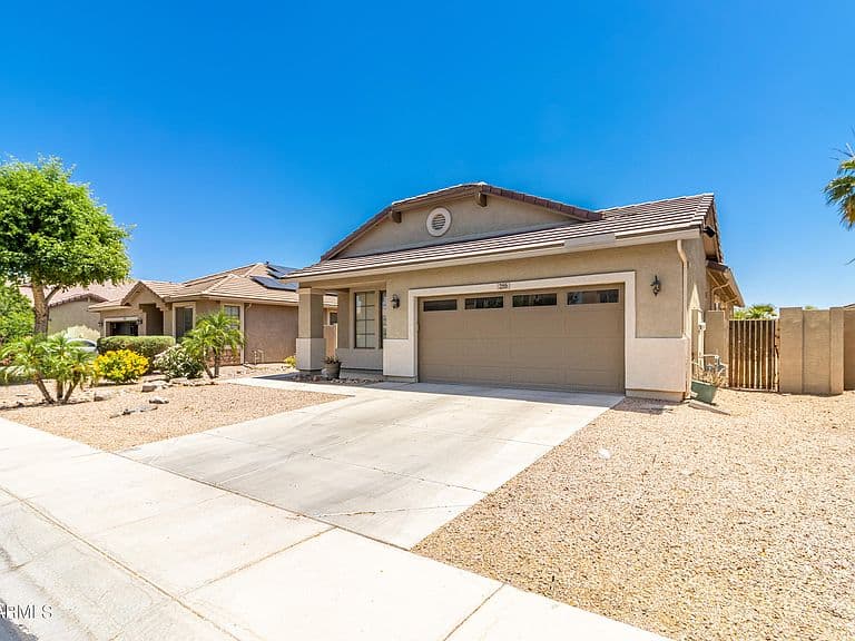255 W ATLANTIC Drive photo 4