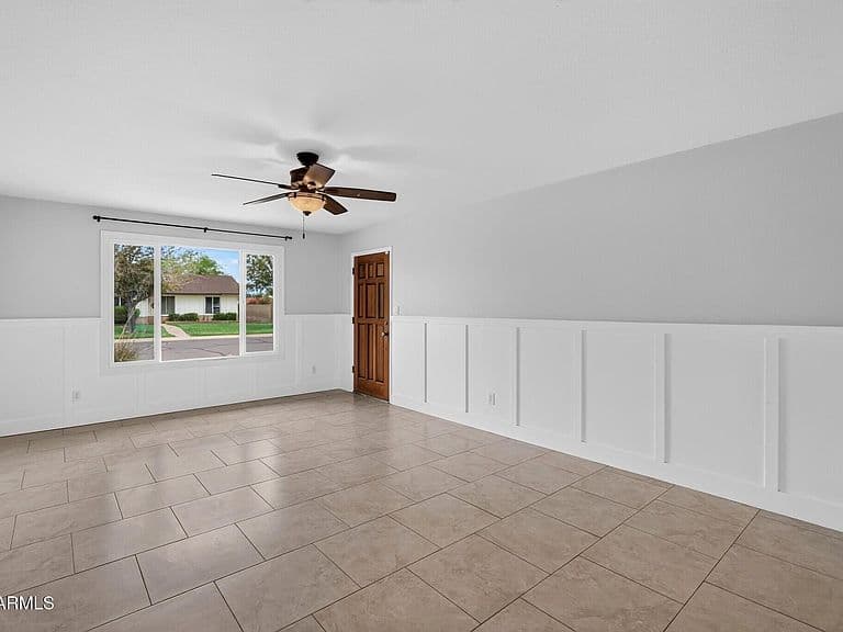 1885 E GENEVA Drive photo 4
