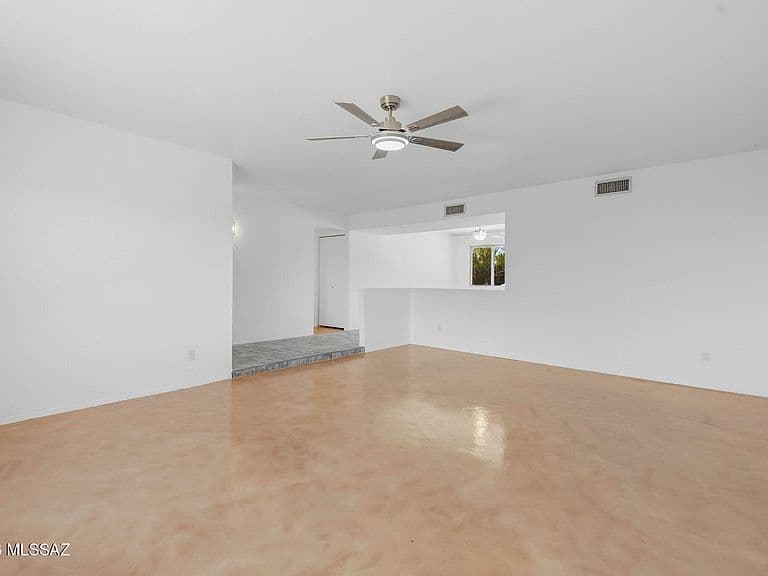 4561 N Tierra Alta Dr photo 5