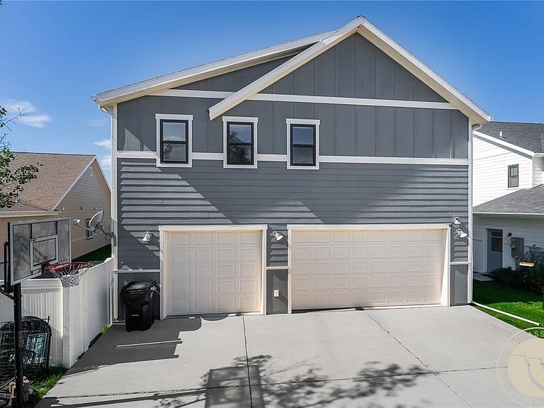 1639 Hidden Cove Ln photo 2