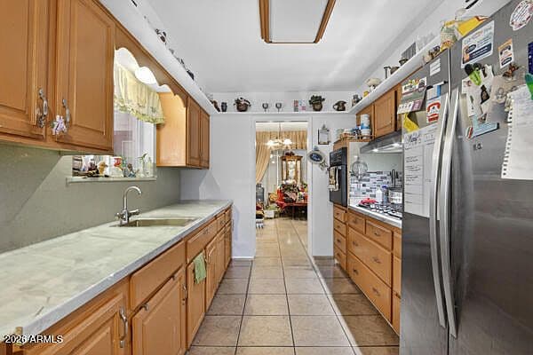 10548 W CARON Drive photo 5
