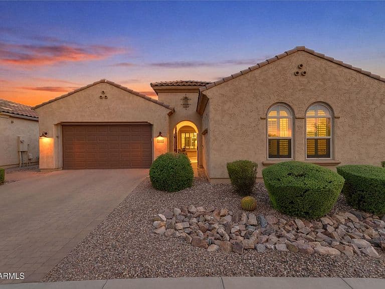 11115 E TARRAGON Avenue photo 1