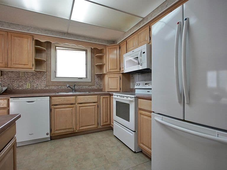 360 Indian Paintbrush St photo 4