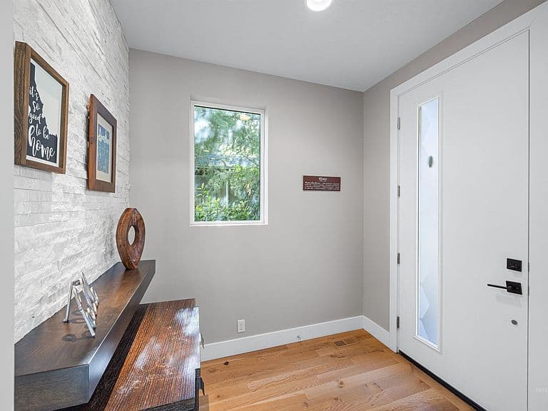 2824 S Honeycomb Way photo 2