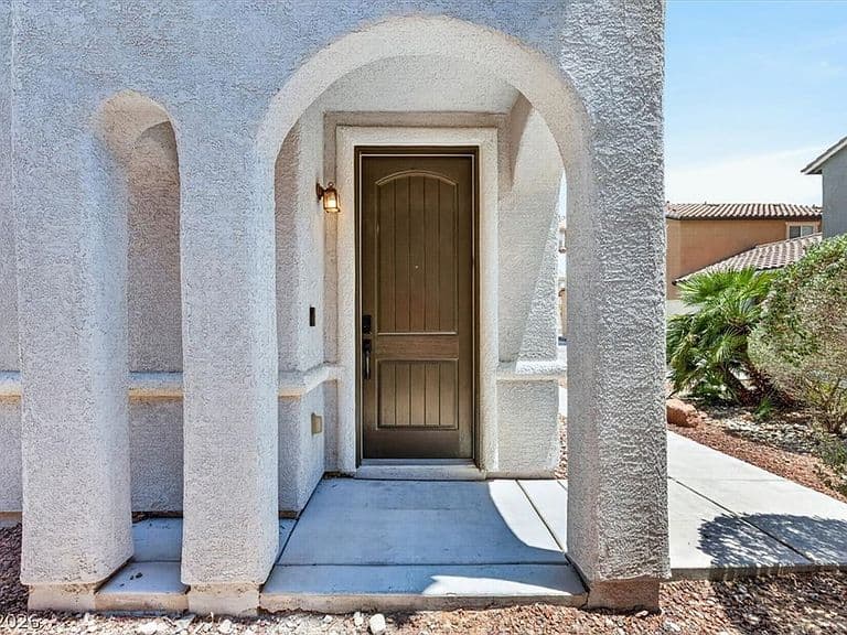 7949 Violet Dawn St photo 4