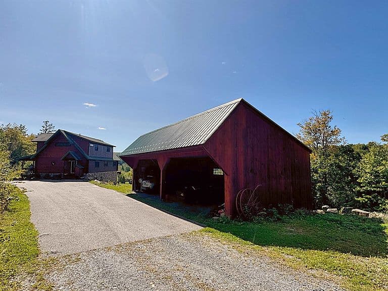607 Charlestown Road photo 3