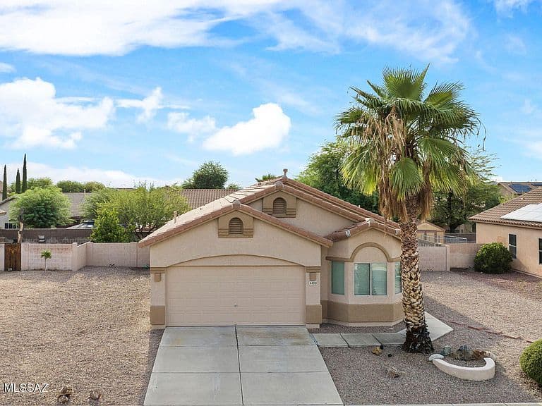 4400 S Avenida Paisano photo 2