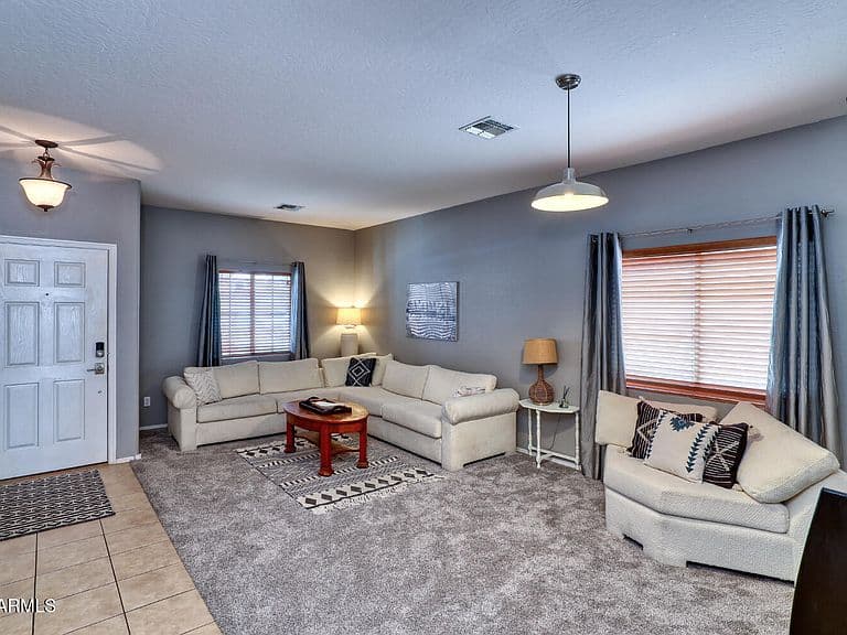 17255 W RIMROCK Street photo 4