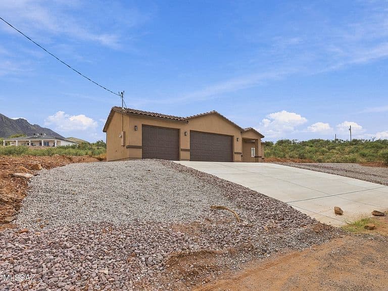 1635 Avenida Calamar photo 4