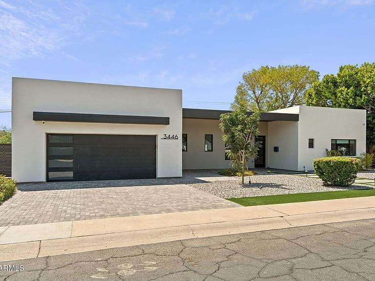 3446 N 47TH Street photo 3