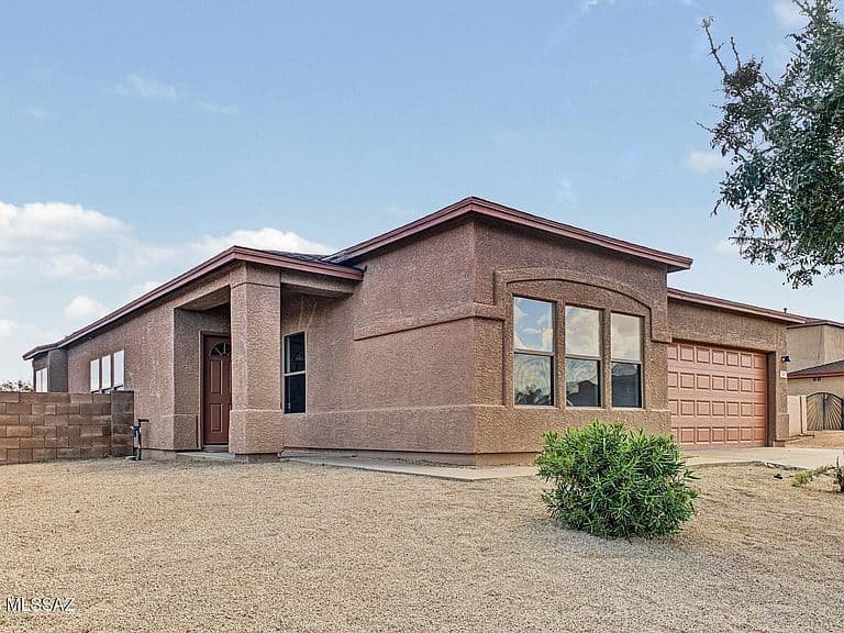7205 S Peaceful Valley Dr photo 3