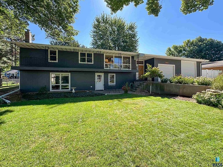 4905 E Cynthia Dr photo 1