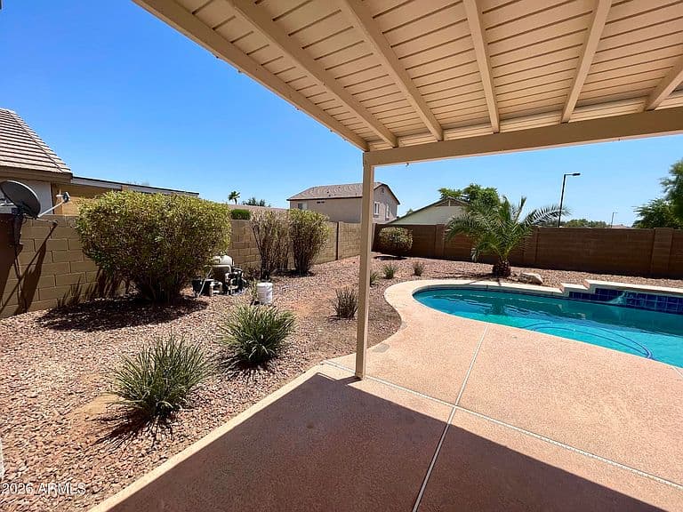 22581 W PAPAGO Street photo 4