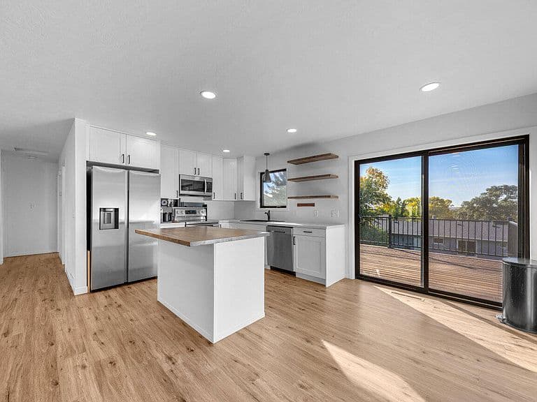 2105 Antelope St photo 5