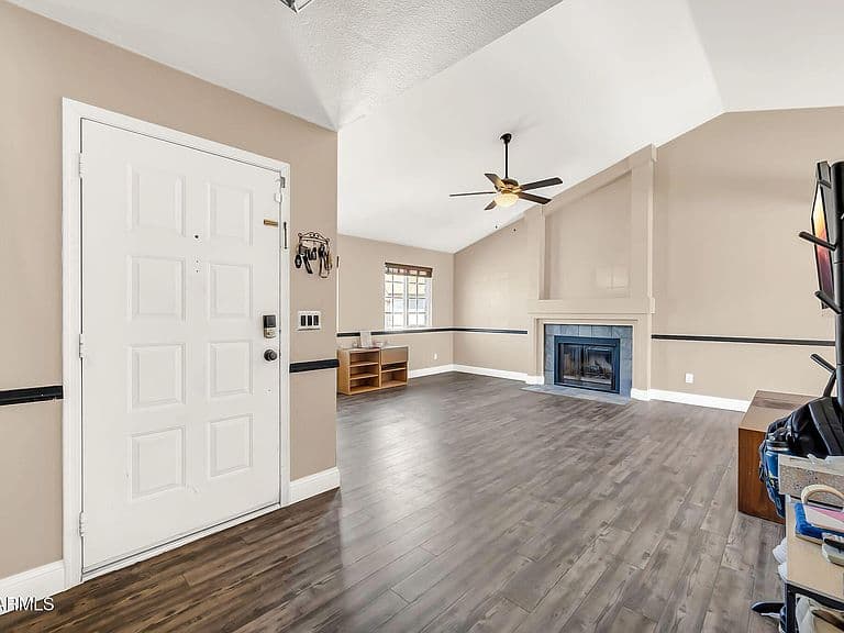 3609 W WHITTEN Street photo 4