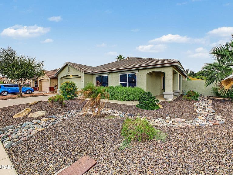 6439 W KRISTAL Way photo 3