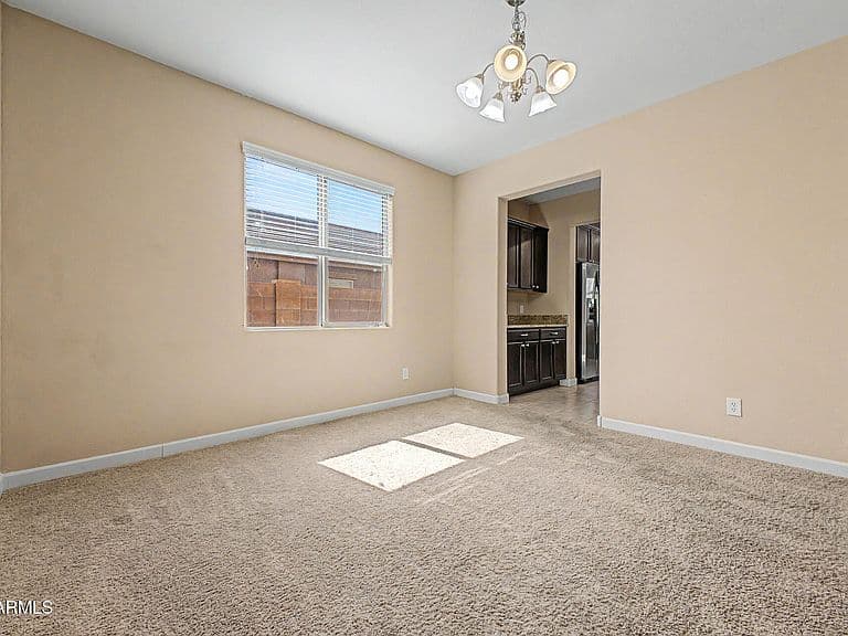 24772 W WEDGEWOOD Avenue photo 5