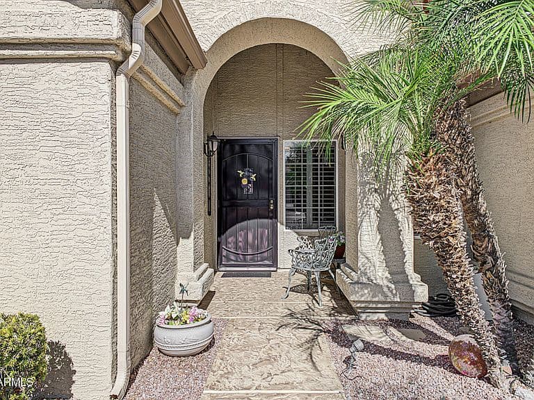 9430 E DESERT LAKE Drive photo 3