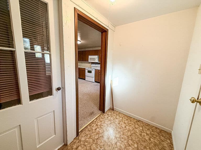 506 1st St NW photo 4