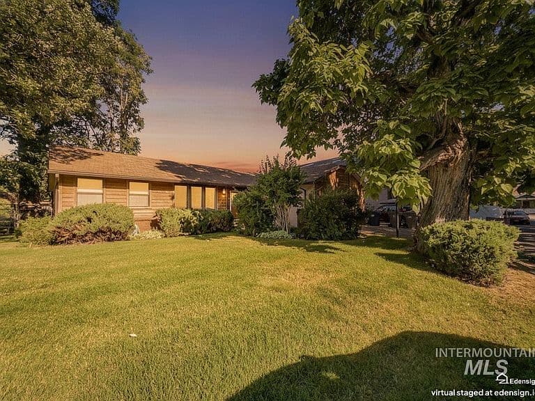 3950 N Whitehead St photo 1