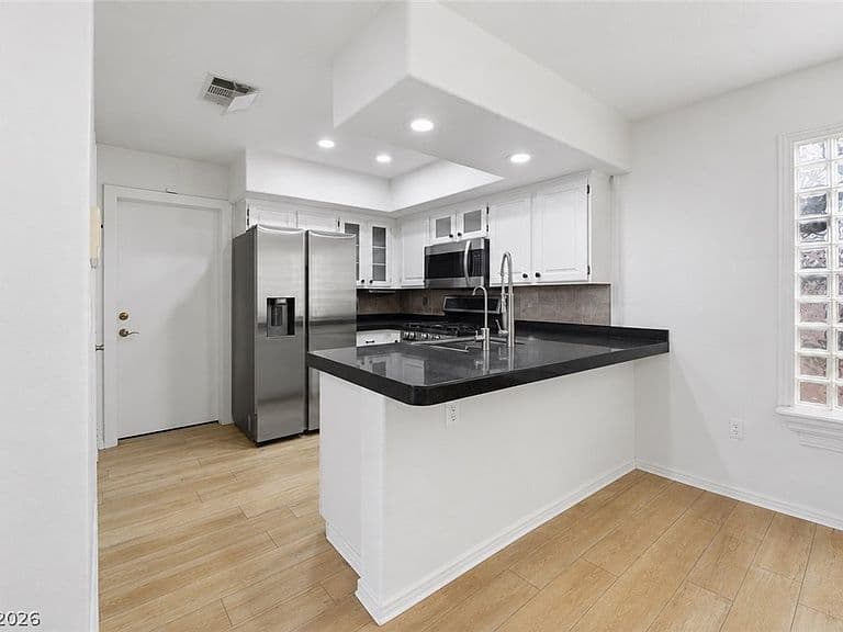 5251 Ladyhawk Way photo 5