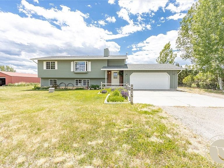 10088 Us Highway 212 photo 5