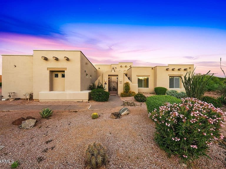 4661 E ROCKROSE Drive photo 2
