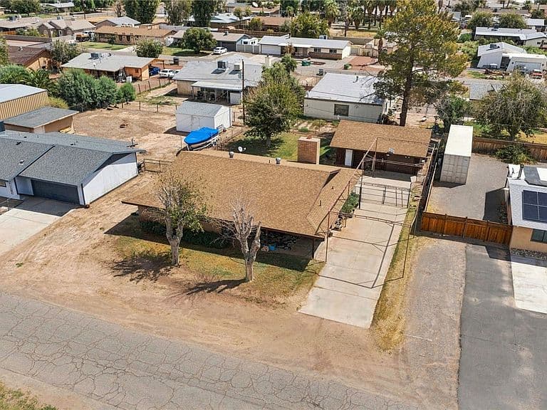 8672 S Sycamore Street photo 2