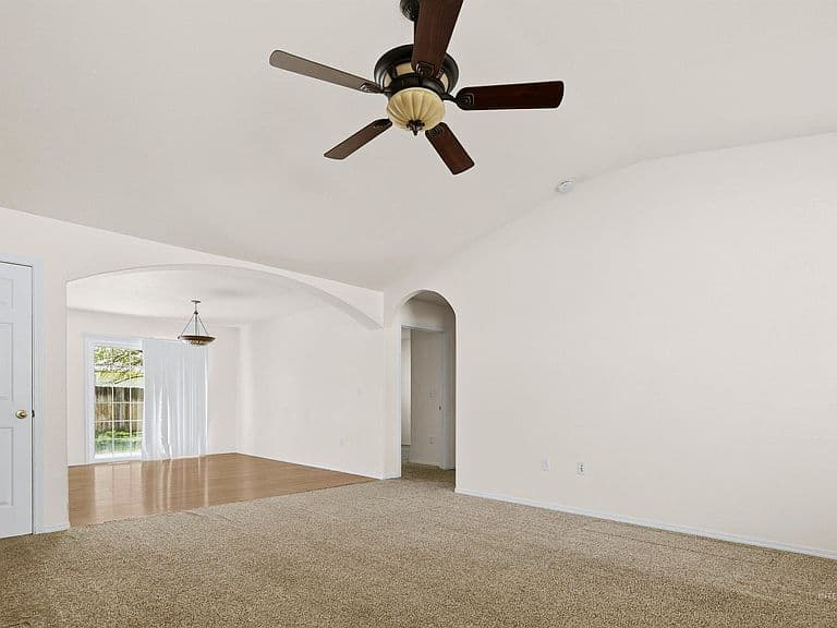 4532 S Chariot Way photo 5