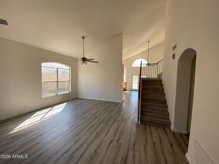 10254 S HOPI Lane photo 3