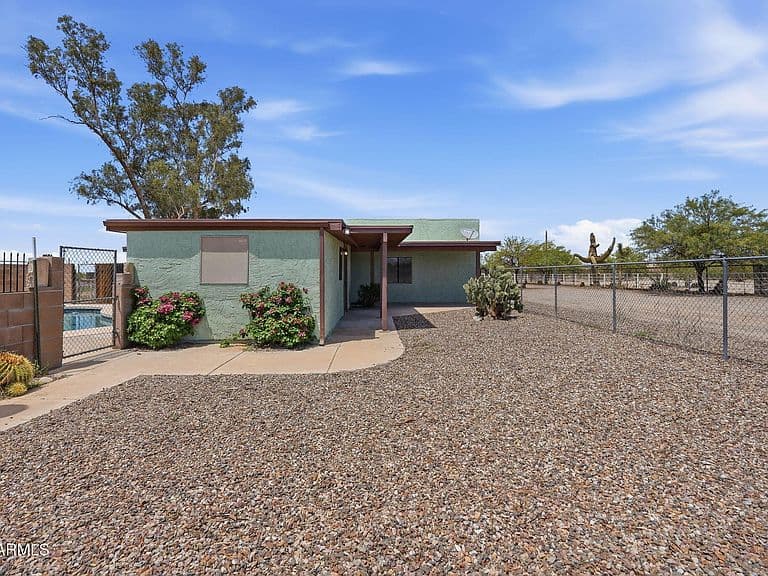 22795 E CACTUS FOREST Road photo 5