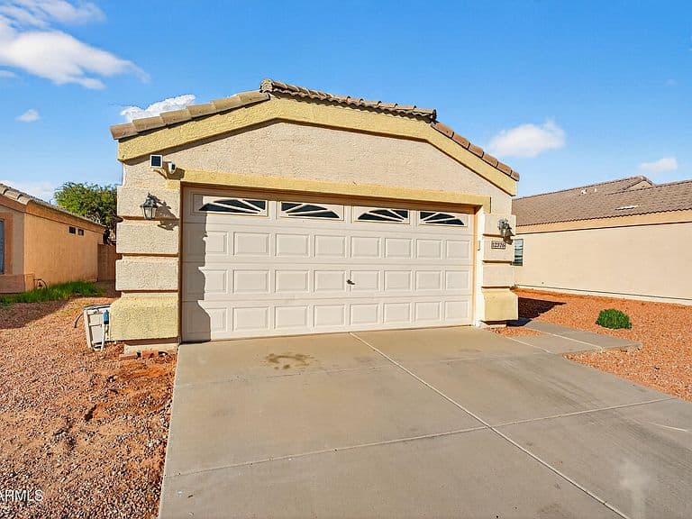 12326 W Flores Dr photo 3