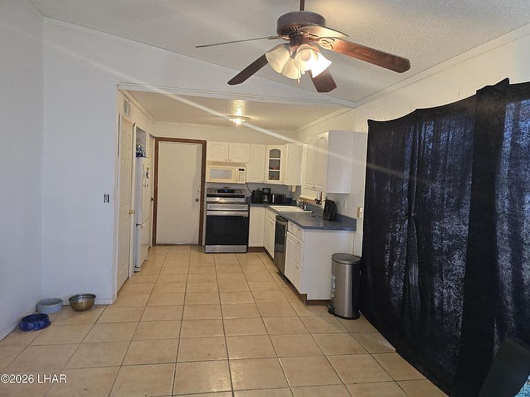 2390 Alpine Ln photo 2