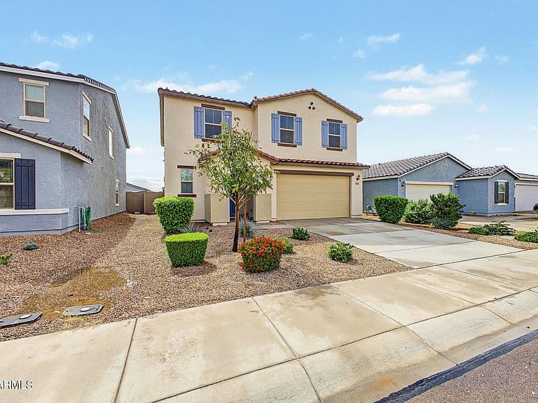36631 W SAN ALVAREZ Avenue photo 5